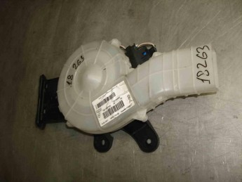 Моторчик отопителя Citroen  C4 Grand Picasso 2014> б/у