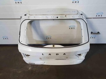 Крышка багажника  ВАЗ  Lada Vesta 2015> б/у