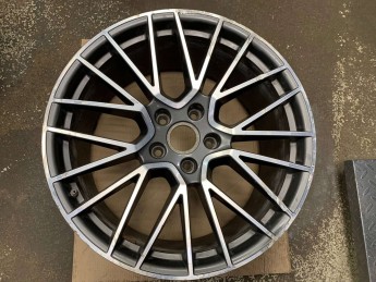 Диск колесный задний Porsche  Cayenne 2010> б/у