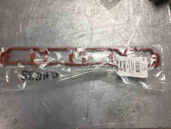 Прокладка впускного коллектора Audi  A1 2010> б/у