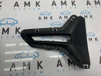 Решетка противотуманки левая BMW  3-serie G20/G21 2018> б/у