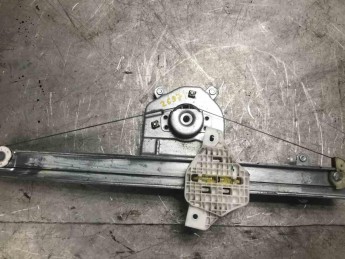 Стеклоподъемник двери передней правой Hyundai  Creta 2016> б/у