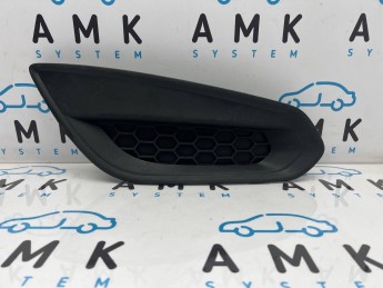 Решетка в бампер правая Volvo  S60 2010> б/у