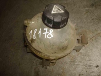 Бачок расширительный Citroen  C4 Grand Picasso 2014> б/у