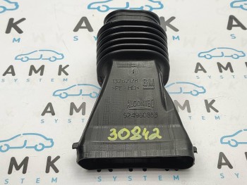 Воздуховод  Opel  Astra J 2010> б/у