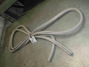 Уплотнитель шторки потолка Citroen  C4 Grand Picasso 2014> б/у