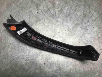 Накладка ручки двери передней левой BMW  X4 G02 2018> б/у