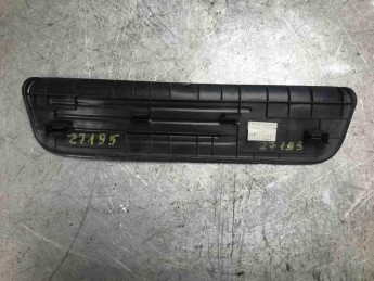 Накладка порога задняя левая Hyundai  Creta 2016> б/у