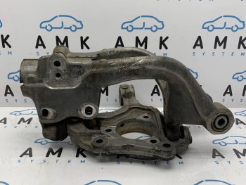 Кулак Opel  Astra J 2010> б/у