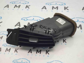 Дефлектор левый  Opel  Astra J 2010> б/у