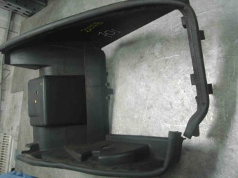 Решетка вентиляционная Land Rover  Range Rover Sport 2013> б/у