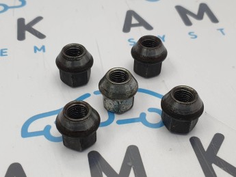 Гайка колеса Opel  Astra J 2010> б/у