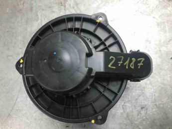 Моторчик отопителя Hyundai  Creta 2016> б/у