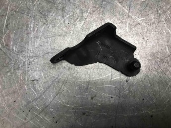 Кронштейн амортизатора багажника левый Citroen  C4 Grand Picasso 2014> б/у